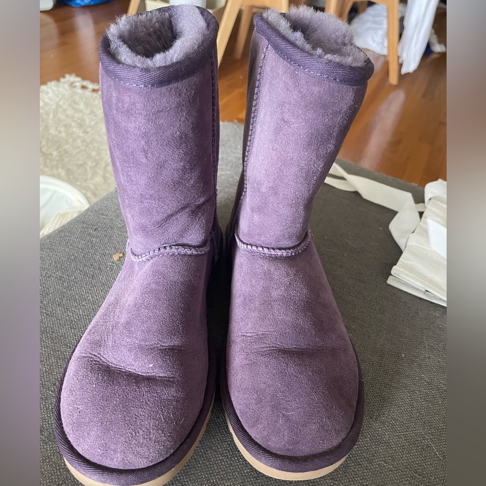 UGG classic short